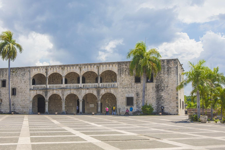 De Punta Cana: City Tour em Santo Domingo com almoço