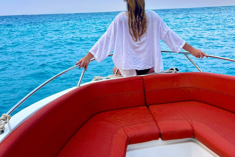 Can Picafort: 2h Private Boat Tour with Swim-Snorkel & Caves Can Picafort: Private Boat Tour 2 h - Höhlen/ Beach