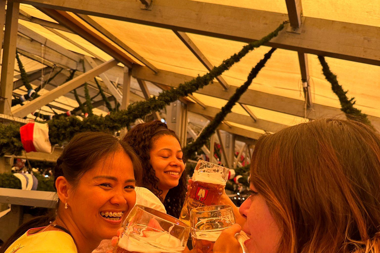 Oktoberfest Experience: Guided Tour, Lunch & Beer Oktoberfest Experience: Guided Tour, Lunch & Beer in Spanish