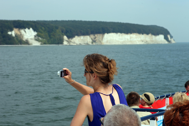 Rügen: Boat Trip to Kreideküste and Königsstuhl Rügen: Bootsausflug zur Kreideküste und Königsstuhl