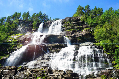 Privat guidad tur till Oslo Nærøyfjord Cruise &amp; Flåmsbana