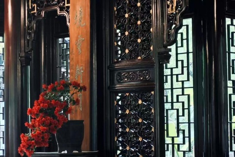 Shanghai: Yu Garden Official Channel Fast-Track Entry Ticket
