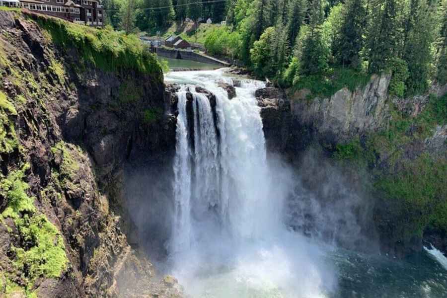 Seattle: Wasserfälle & Wandertour im Wald. Foto: GetYourGuide