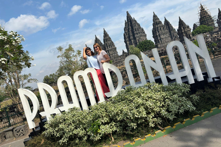 Borobudur klättra upp och prambanan full guidad tur