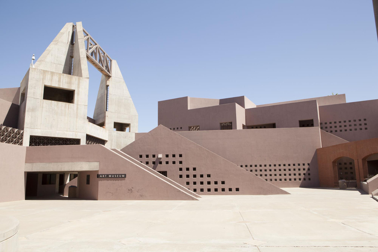 Private 4 Hour City Highlights Tour from Scottsdale