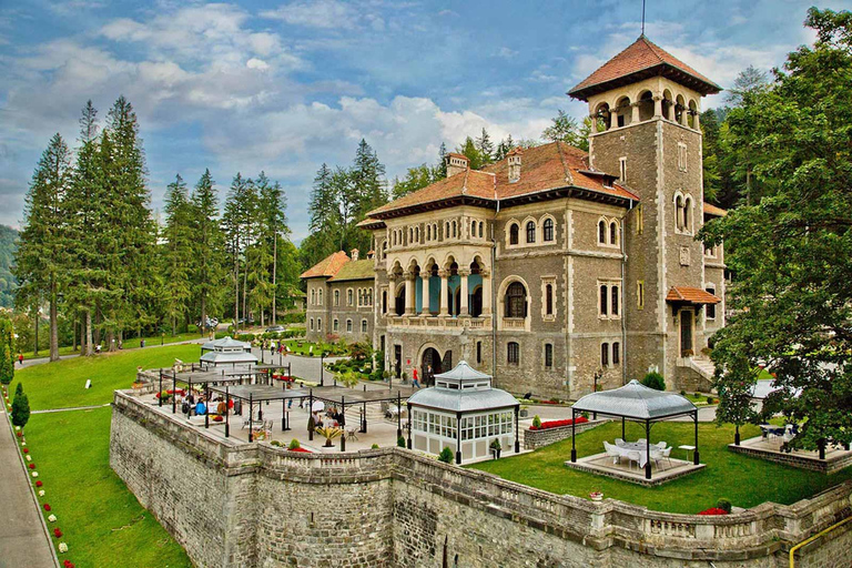 Brașov: Peleș, Bran & Cantacuzino Private Tour + Tickets Without Entry Tickets