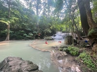Erawan Wasserfall, Fluss Kwai & Tod Eisenbahn Zugfahrt - Hizvo