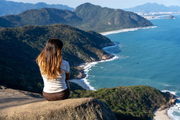 Zona oeste: 18 praias, caminhada pelo telégrafo, pôr do sol e surpresas