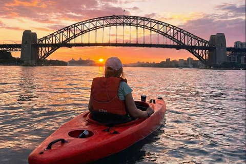 Sydney: Self-Guided Kayak Rental with Photo Map