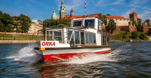 Krakow: Vistula River Sightseeing Cruise with Audio Guide