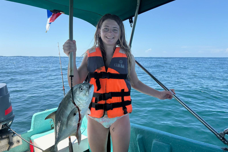 Pedasí: Full-Day Fishing Trip with Boat and Captain