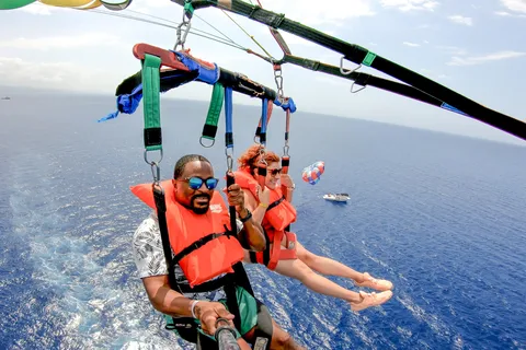 Montego Bay: Aventura de Jet Car e Parasailing