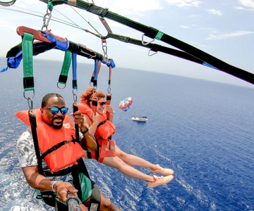 Montego Bay: Aventura de Jet Car e Parasailing