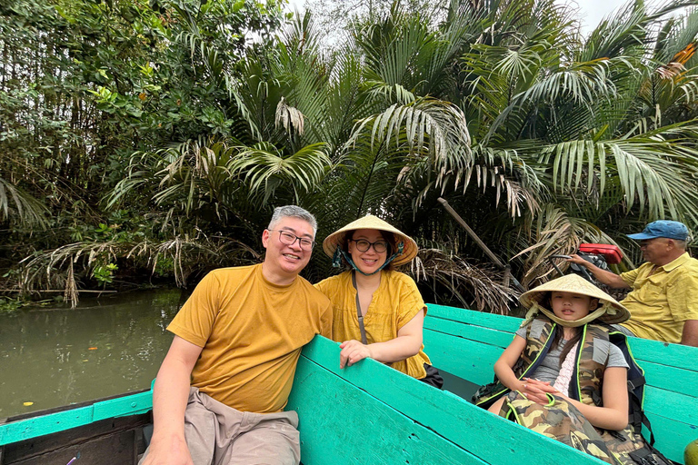 Can Tho: Floating Market, Canal, Cacao Farm & Mekong' Life Private tour with English speaking guide