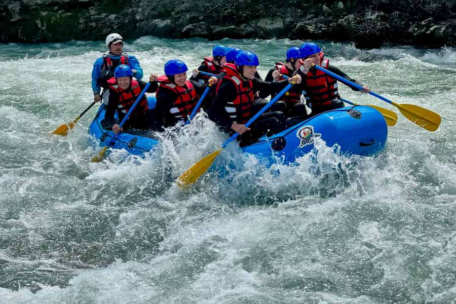 Permet: Geführte Rafting-Tour im Vjosa-Nationalpark. Foto: GetYourGuide