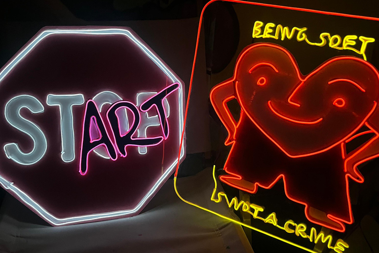 Bangkok: Neon Sign Workshop