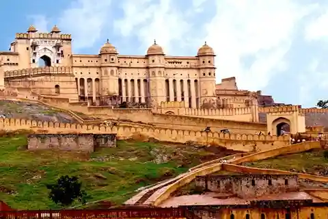 From Delhi: Private 05-Day Golden Triangle Tour with Hotels.