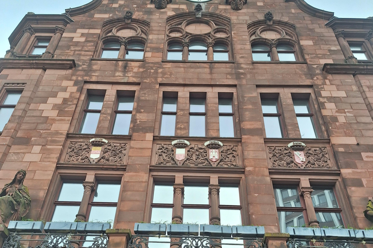 O que tornou Dortmund rica até hoje: passeio de bicicleta com bebida incluída.O que fez Dortmund rica até hoje: passeio de bicicleta com bebida incluída