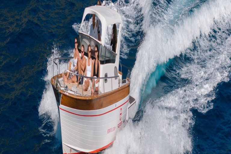 Positano: tour en barco por la costa de Amalfi con visita al pueblo de pescadores