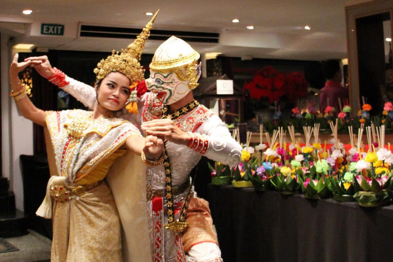 Bangkok: The Opulence Chao Phraya Lavish Dinner Cruise International Buffet Dinner for Foreigners
