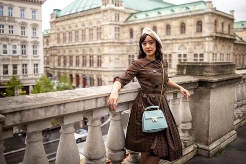 Vienna: Old Town Private Photoshoot + Video Option Ultimate: 50 photos + 30 second video reel | 90 mins