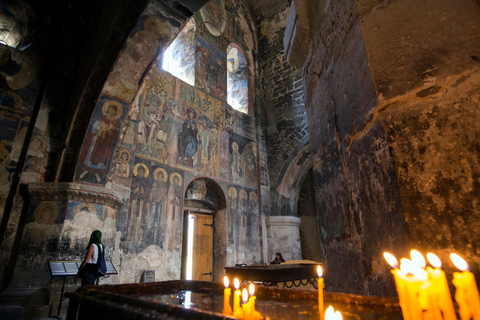 From Tbilisi: Guided Transfer to Yerevan & Monastery Visits From Tbilisi: Guided Transfer to Yerevan & Monastery Visits