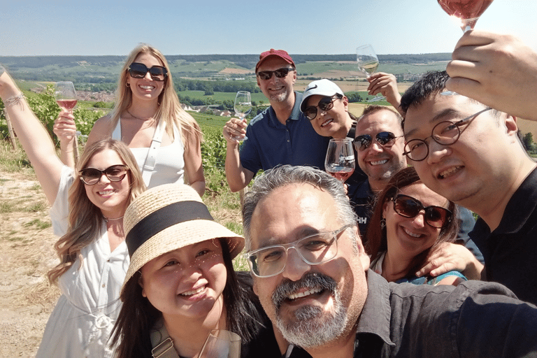 From Paris: Day Trip to Champagne with 8 Tastings & Lunch Small-Group Tour