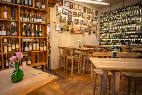Yerevan: Armenian Wine Tasting at In Vino