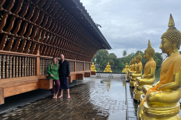 Exploração da cidade de Colombo com almoço Banana Leaf