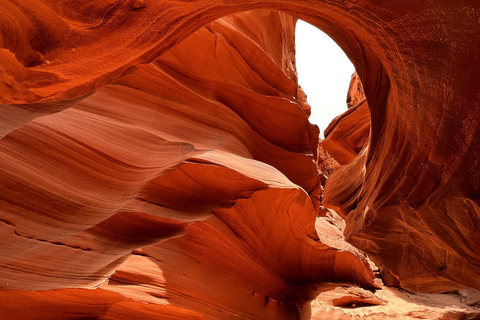 Page: (VIP) Hogan Upper Antelope Canyon Tour Tickets (PRIVATE VIP) Hogan Upper Antelope Canyon Tour Entry Ticket