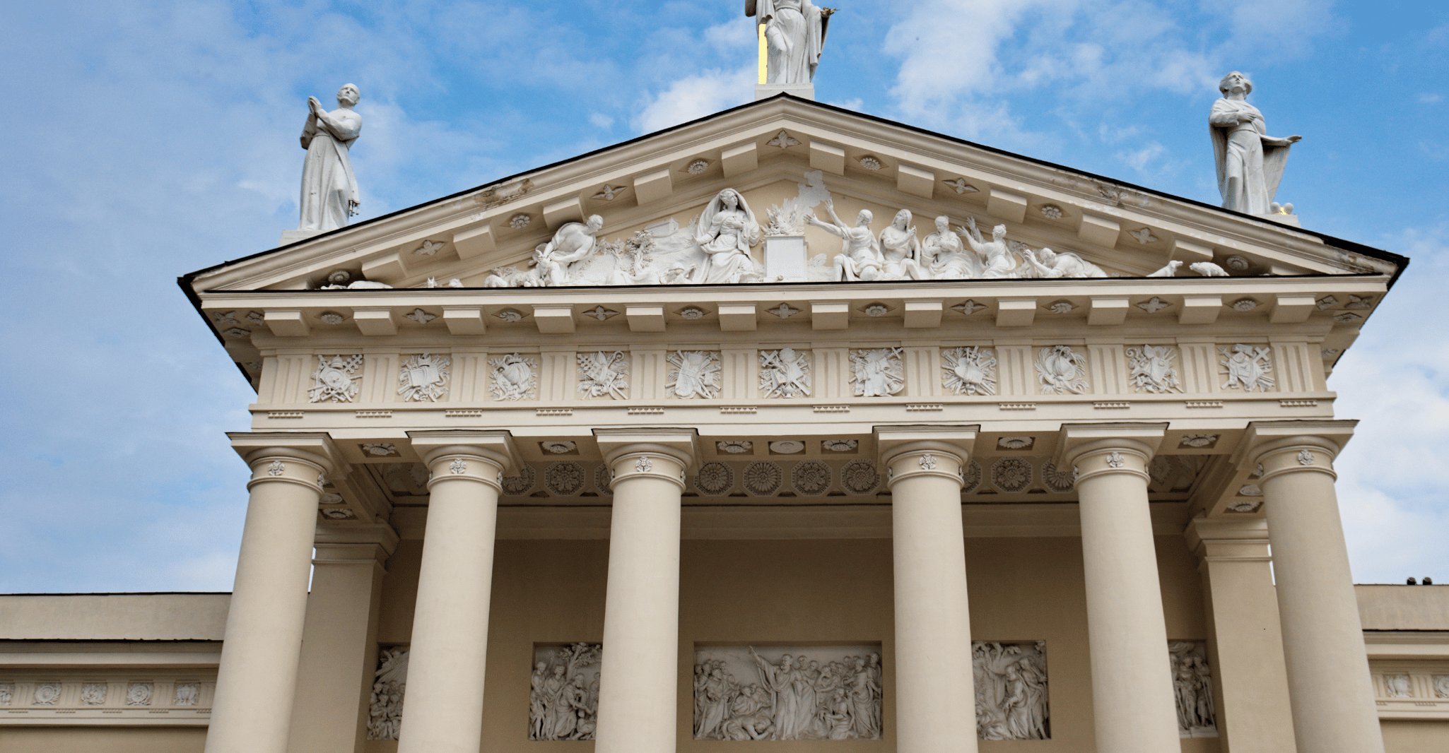 Vilnius, City Exploration Game and Tour - Hizvo