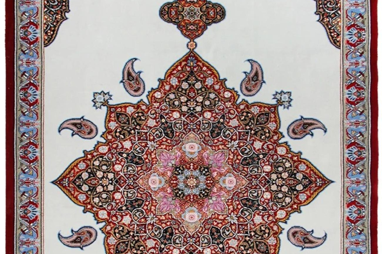 Baku: Weave Your Own Mini Rug and Take It Home as a Souvenir Experience authentic carpet weaving in a traditional workshop (small group)