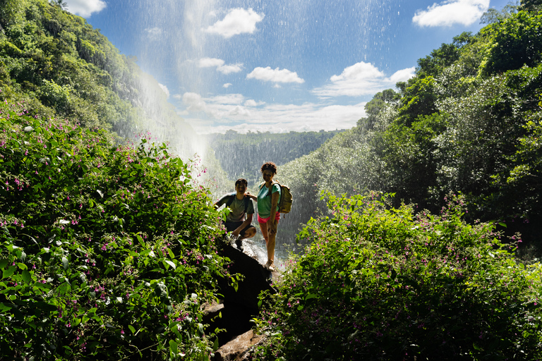 Las maravillas naturales de Mauricio: Las 7 Cascadas + picnicMauricio: Una Maravilla Natural: Las 7 Cascadas de Mauricio