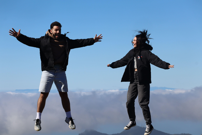 Puerto de la Cruz : excursion en buggy dans le parc national du Teide, au pays lunairePuerto de la Cruz : excursion en buggy dans le parc national du Teide, au cœur d&#039;un paysage l