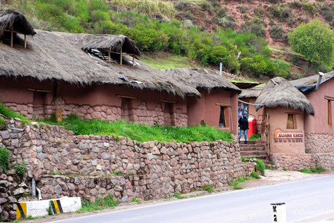 Cusco: Private Transfer to Awana Kancha