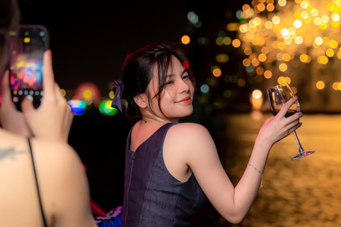 Da Nang: DIFF Fireworks Experience on a Han River Cruise [3rd Floor Seat] Set Menu Dinner Cruise | by TAURONGSONGHAN
