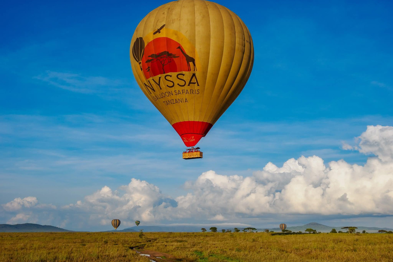 Mara 3-Day Photography Expedition Tour from Nairobi Mara 3-Day Photography Expedition Tour from Nairobi