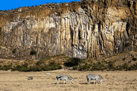 Nairobi: Hell’s Gate, Crescent Island, & Raptor Center Tour