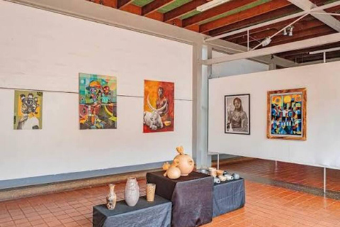 Kampala: Pottery Workshop & Makerere University Tour