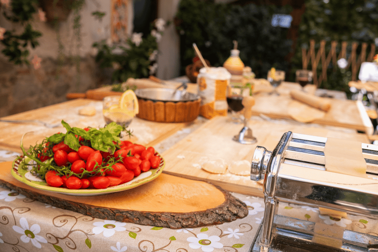 Sorrento: Marì-Kochkurs in einem Familienbetrieb mit Blick auf die Küste