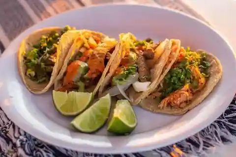 Los Cabos: Sunset Party Cruise with Open Bar