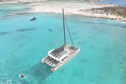 Kissamos: Gramvoussa Balos "All inclusive" Catamaran Cruise