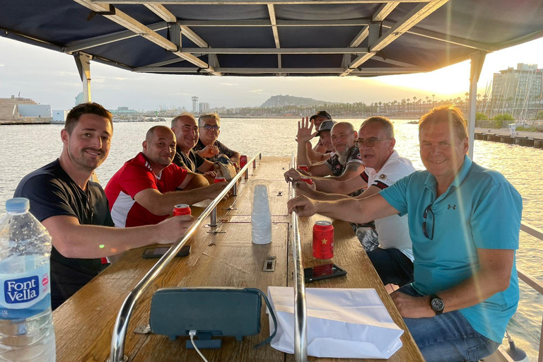 فالنسيا جولة البيرة المائية بالدراجة الهوائيةمشتركة: جولة البيرة المائية بالدراجة 60 دقيقة