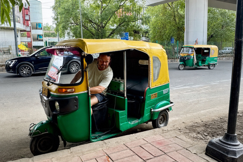 Delhi: A Day Between Gates, Gardens, and Tombs