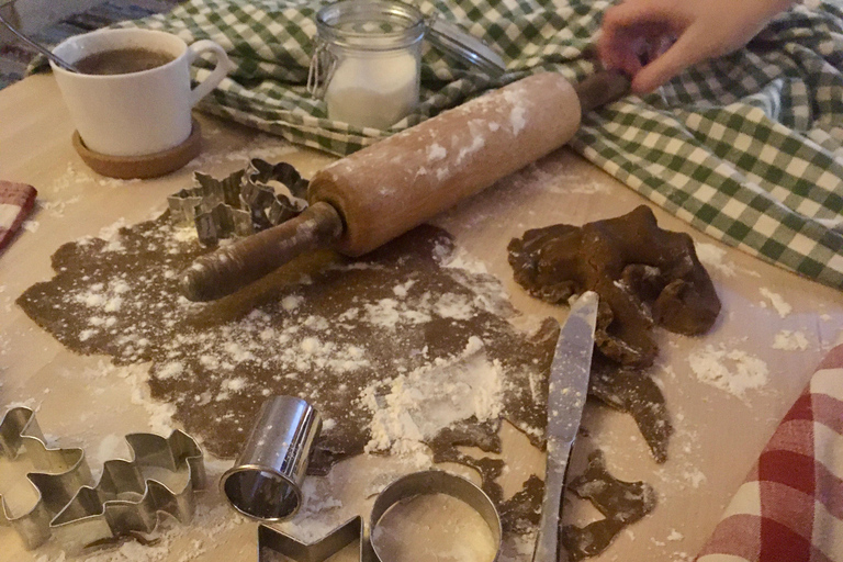 Tallinn: Local Gingerbread Workshop in the Old Town