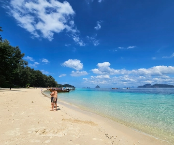 Koh Lanta: 4 Islands Tour by Speedboat with Snorkeling