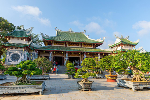 Hoi An: Tour di un giorno intero della Montagna di Marmo e della Città AnticaTour condiviso