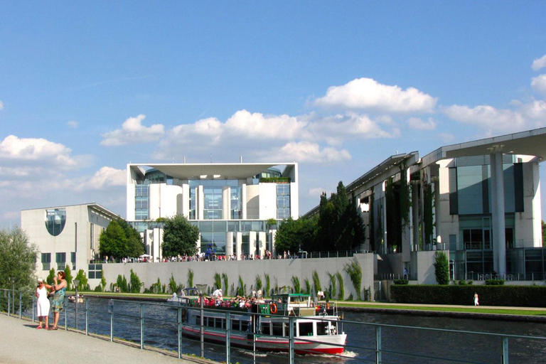 Berlin: History and Architecture with a Local Guide Berlin: History and Architecture with a Local Guide