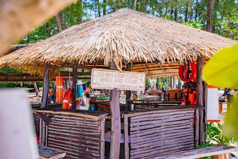 Phi Phi: Passeio de 4 horas em bambu e Phi Phi em barco particular de cauda longa11 a 15 pessoas