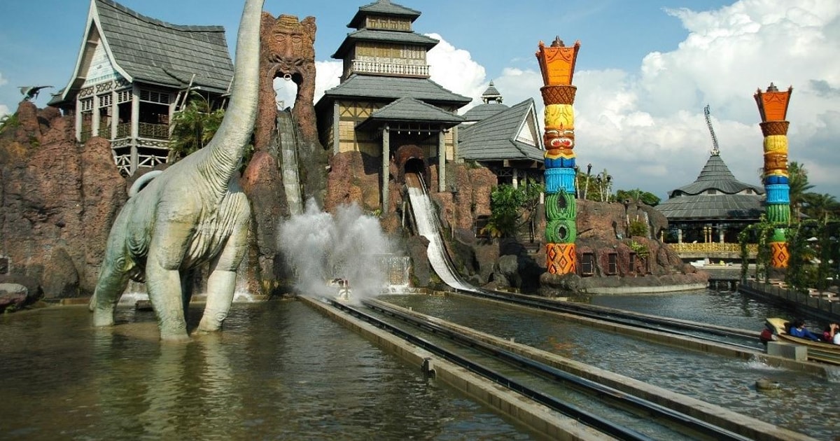 From Taipei: Leofoo Village Entry Tickets + Round Trip Bus | GetYourGuide